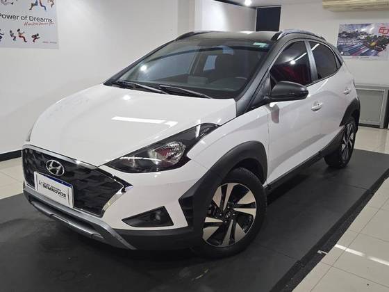HYUNDAI HB20X 1.6 16V FLEX EVOLUTION AUTOMÁTICO HYUNDAI HB20X 1.6 16V FLEX EVOLUTION AUTOMÁTICO